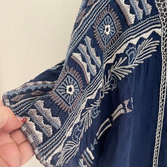JOHNNY WAS Intricately Embroidered Dark Blue Top: Size Small (Runs LARGE!!) - Picture 4 of 8